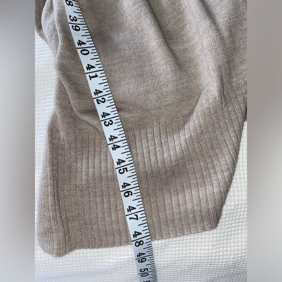 Women’s TAHARI beige Merino Wool blend Duster Vest Sz‎ medium - Picture 8 of 15